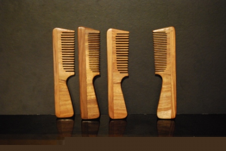 Manufacturers Exporters and Wholesale Suppliers of Wooden Combs Kolkata Gujarat